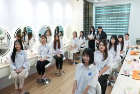 Chăm sóc sắc đẹp – Hệ Cao đẳng
