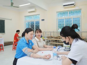Trường Cao đẳng Điện tử – Điện lạnh Hà Nội tổ chức khám sức khỏe định kỳ cho toàn bộ viên chức và người lao động năm 2025